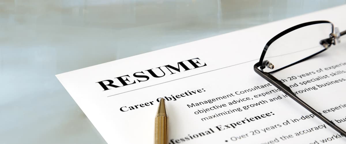 The 5 Most Vital Parts Of Your Resume’s First Page – Gradsiren Career Guide